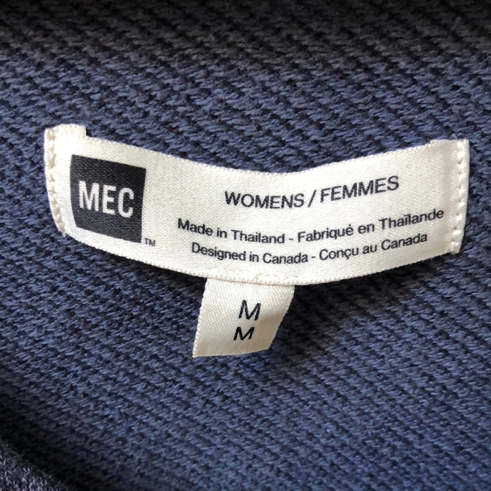 MEC V-Neck Blue Sweatshirt